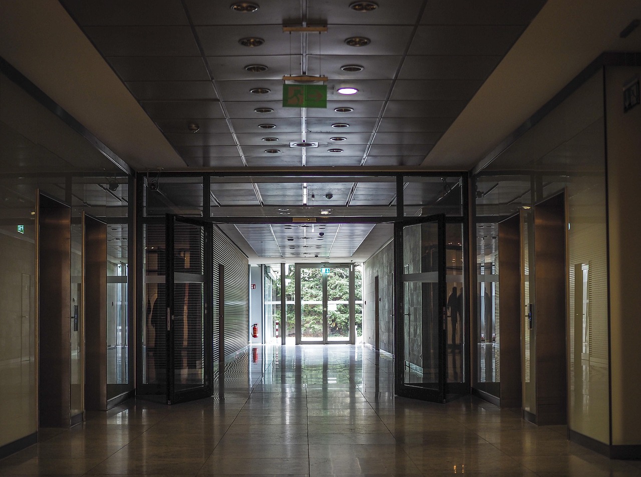 Glass Door Repair: Smart Fixes for Safety and Value