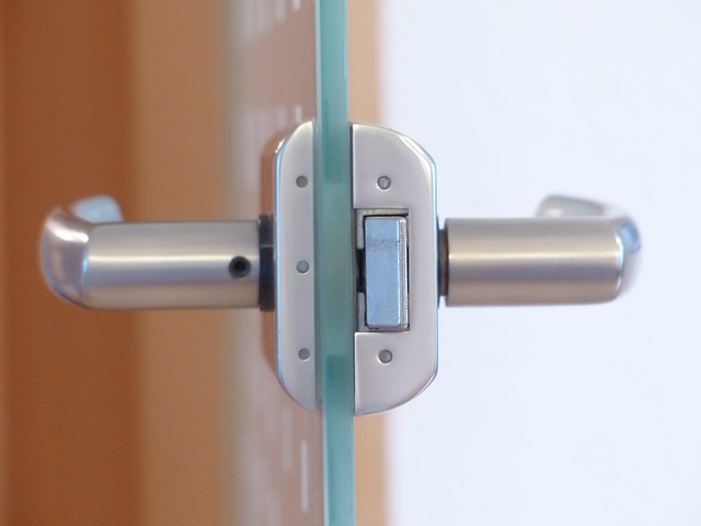 How Much Does Glass Door Repair Cost?