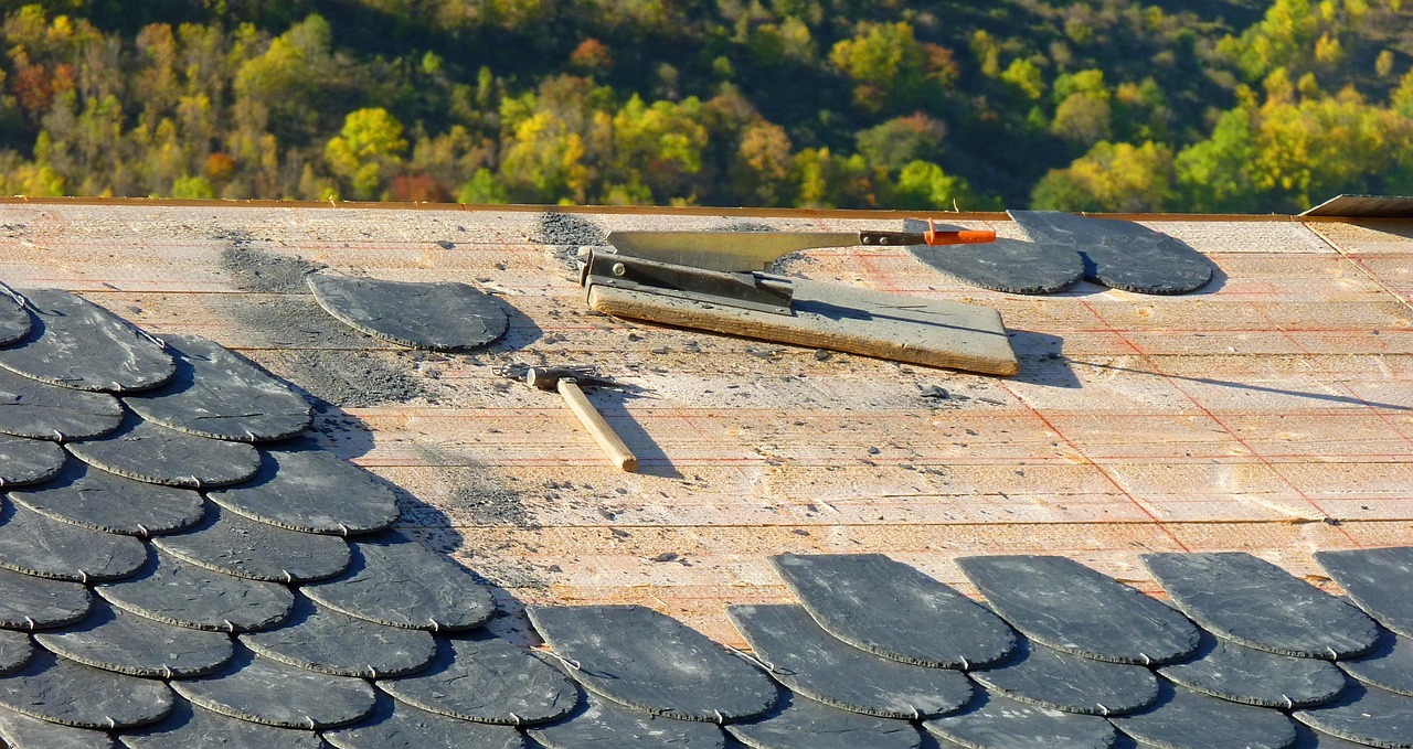 Roof Replacement Cost: An Expert’s Financial Breakdown